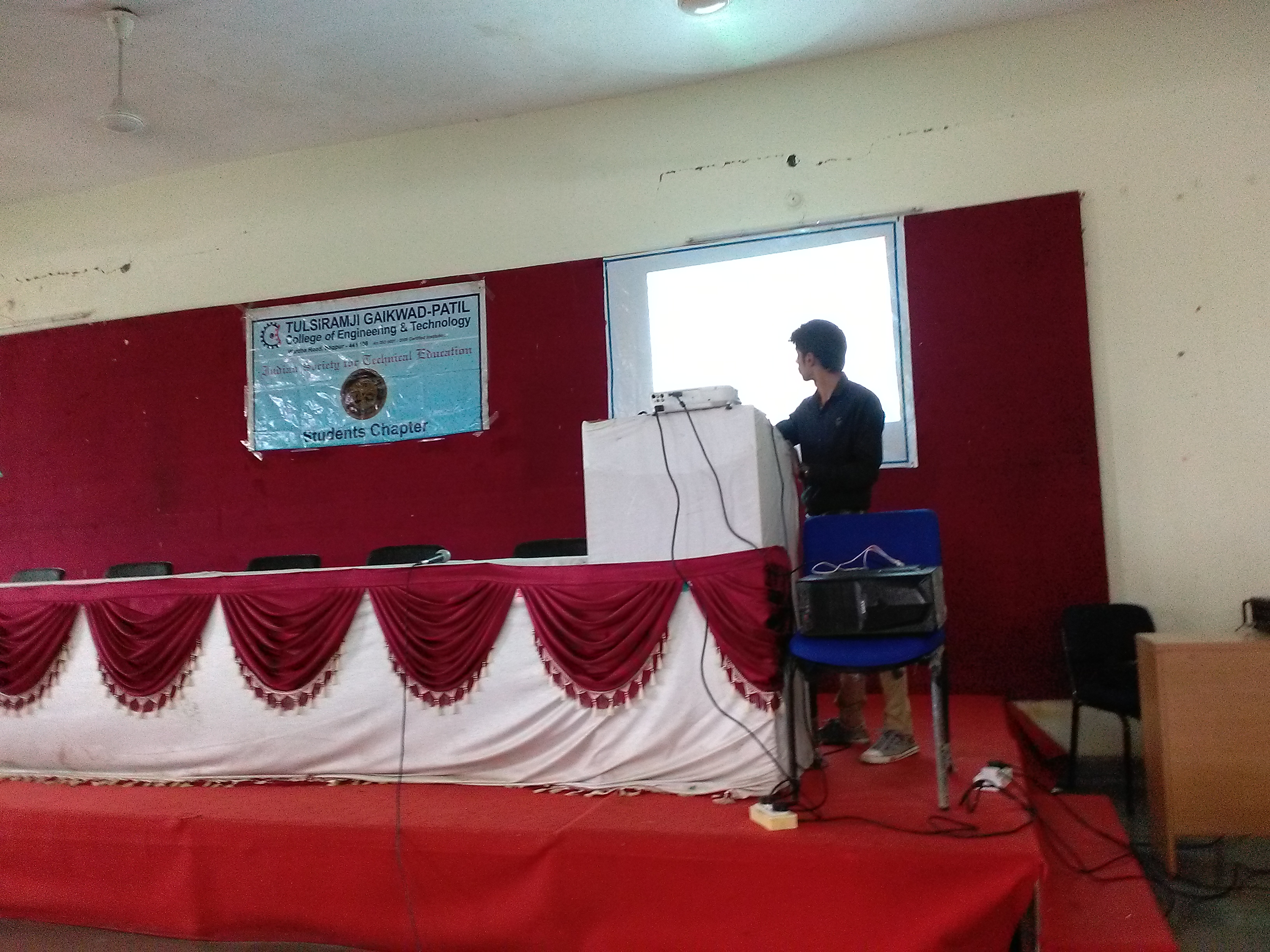 Seminar on 'Web Page Designing'